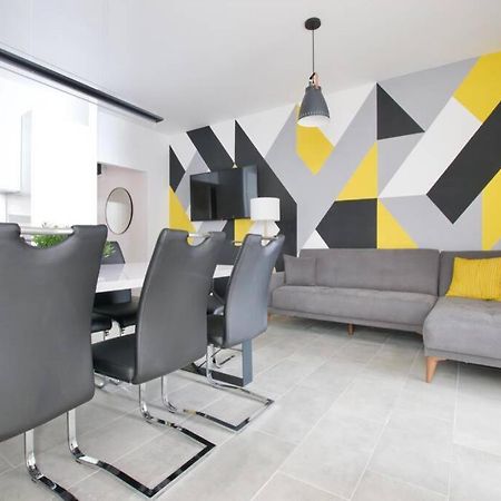 Premium Apartment By Hi5-Vaci Str. 3 Bedroom 布达佩斯 外观 照片