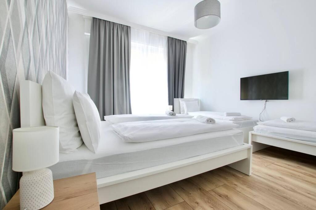 Premium Apartment By Hi5-Vaci Str. 3 Bedroom 布达佩斯 外观 照片
