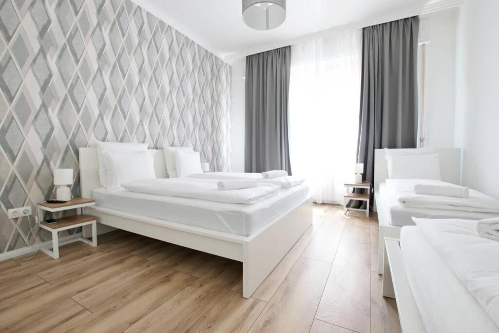 Premium Apartment By Hi5-Vaci Str. 3 Bedroom 布达佩斯 外观 照片
